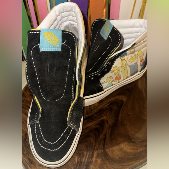 The Simpson’s Van High Top Skateboard Shoe - Picture 2 of 9